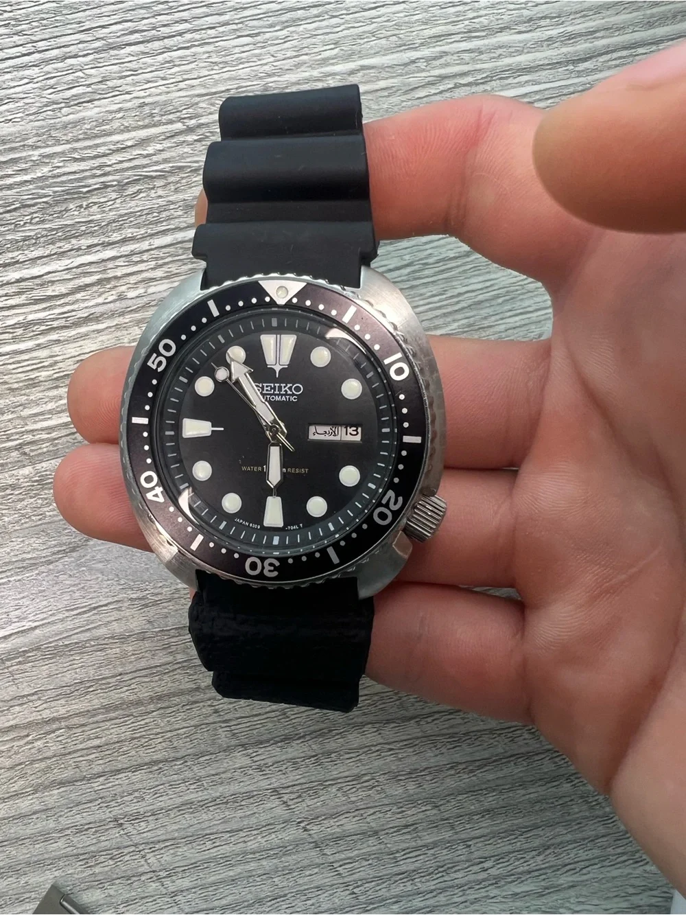 Seiko turtMen's Black Automatic Diver Watch